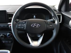 Hyundai Venue 1.2 Motion - Image 18