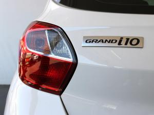 Hyundai Grand i10 1.2 Fluid hatch manual - Image 10