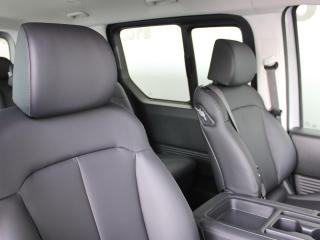 Hyundai Staria 2.2D Executive 9-seater