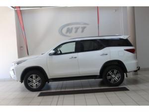 Toyota Fortuner 2.4GD-6 Raised Body automatic - Image 12