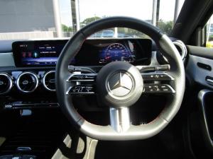 Mercedes-Benz A200 automatic - Image 2