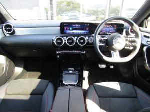 Mercedes-Benz A200 automatic - Image 5