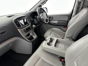 Hyundai H1 2.5 Crdi Elite automatic - Image 4