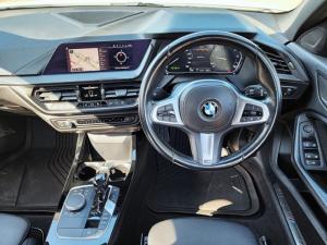 BMW 118i automatic - Image 17
