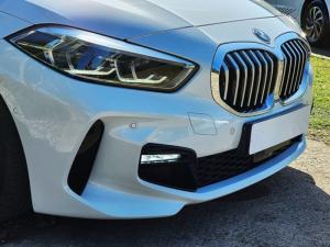 BMW 118i automatic - Image 4