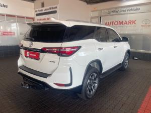 Toyota Fortuner 2.4GD-6 4X4 automatic - Image 11