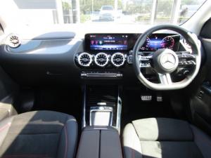 Mercedes-Benz GLA 200 automatic - Image 3