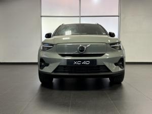 Volvo XC40 Recharge Single Motor Plus - Image 2