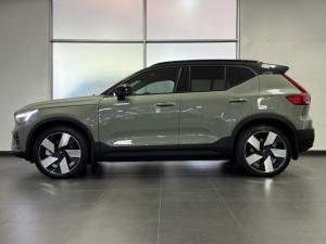 Volvo XC40 Recharge Single Motor Plus - Image 4