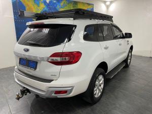 Ford Everest 3.2TDCi 4WD Limited - Image 6