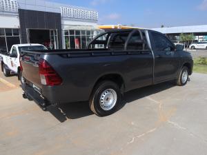 Toyota Hilux 2.4GD S (aircon) - Image 2