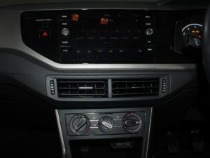 Volkswagen Polo 1.0 TSI Comfortline - Image 11