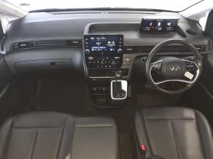 Hyundai Staria 2.2D Executive 9-seater - Image 11