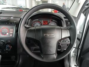 Isuzu D-Max 250 double cab Hi-Ride auto - Image 9
