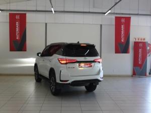 Toyota Fortuner 2.8GD-6 4X4 automatic - Image 15