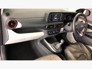 Hyundai Grand i10 1.2 Fluid sedan manual - Image 15