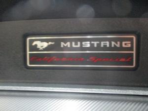 Ford Mustang 5.0 GT automatic - Image 15