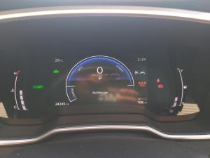 Toyota Corolla 1.8 Hybrid XS - Image 9