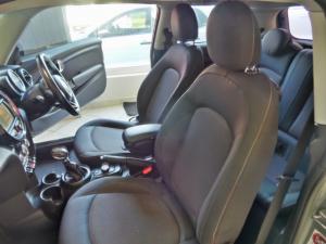 MINI Hatch Cooper Hatch 3-door auto - Image 13
