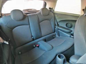 MINI Hatch Cooper Hatch 3-door auto - Image 14