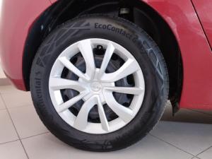 Opel Corsa 1.2 - Image 11