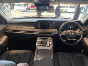 Hyundai Palisade 2.2D 4WD Elite 7-seater - Image 7