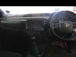 Toyota Hilux 2.8GD-6 Xtra cab 4x4 Legend manual - Image 6