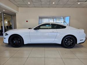 Ford Mustang 2.3T fastback - Image 10