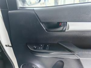 Toyota Hilux 2.4GD single cab S - Image 9