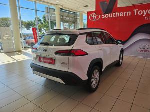 Toyota Corolla Cross 1.8 Hybrid XS - Image 2