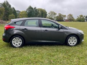 Ford Focus hatch 1.0T Ambiente - Image 5