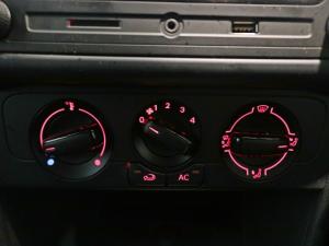 Volkswagen Polo Vivo hatch 1.4 Trendline - Image 20
