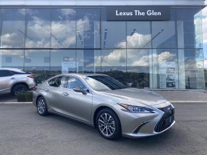 2024 Lexus ES 300h EX