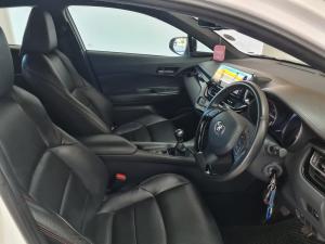 Toyota C-HR 1.2T Plus manual - Image 7