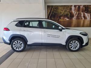 Toyota Corolla Cross 1.8 Hybrid XS - Image 3