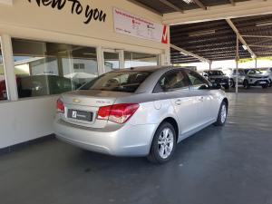 Chevrolet Cruze sedan 1.6 LS - Image 3