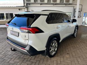 Toyota RAV4 2.5 VX AWD - Image 3