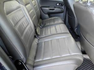 Volkswagen Amarok 2.0BiTDI double cab Highline Plus 4Motion auto - Image 10