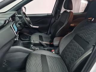 Nissan Magnite 1.0 Turbo Acenta Kuro auto