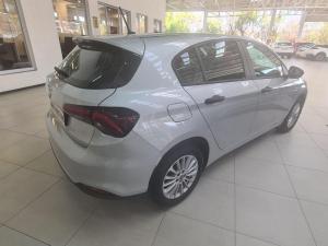 Fiat Tipo sedan 1.4 City Life - Image 7