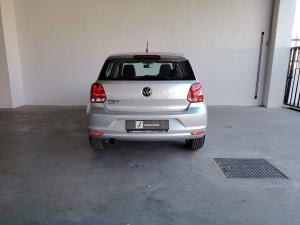 Volkswagen Polo Vivo hatch 1.6 Highline - Image 5