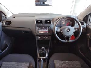 Volkswagen Polo Vivo hatch 1.6 Highline - Image 6