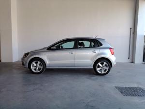 Volkswagen Polo Vivo hatch 1.6 Highline - Image 15