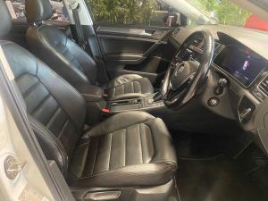 Volkswagen Golf 1.4TSI Comfortline - Image 8