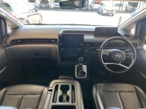 Hyundai Staria 2.2D Executive 9-seater - Image 7