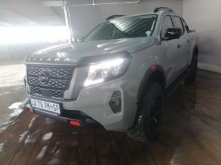 Nissan Navara 2.5DDTi double cab PRO-4X 4x4