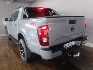 Nissan Navara 2.5DDTi double cab PRO-4X 4x4