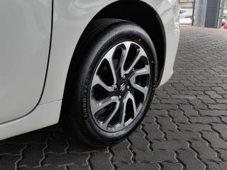 Suzuki Baleno 1.5 GLX auto