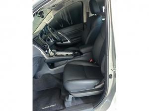 Mitsubishi Pajero Sport 2.4DI-D - Image 8