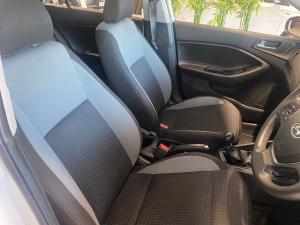 Hyundai i20 1.2 Motion - Image 8